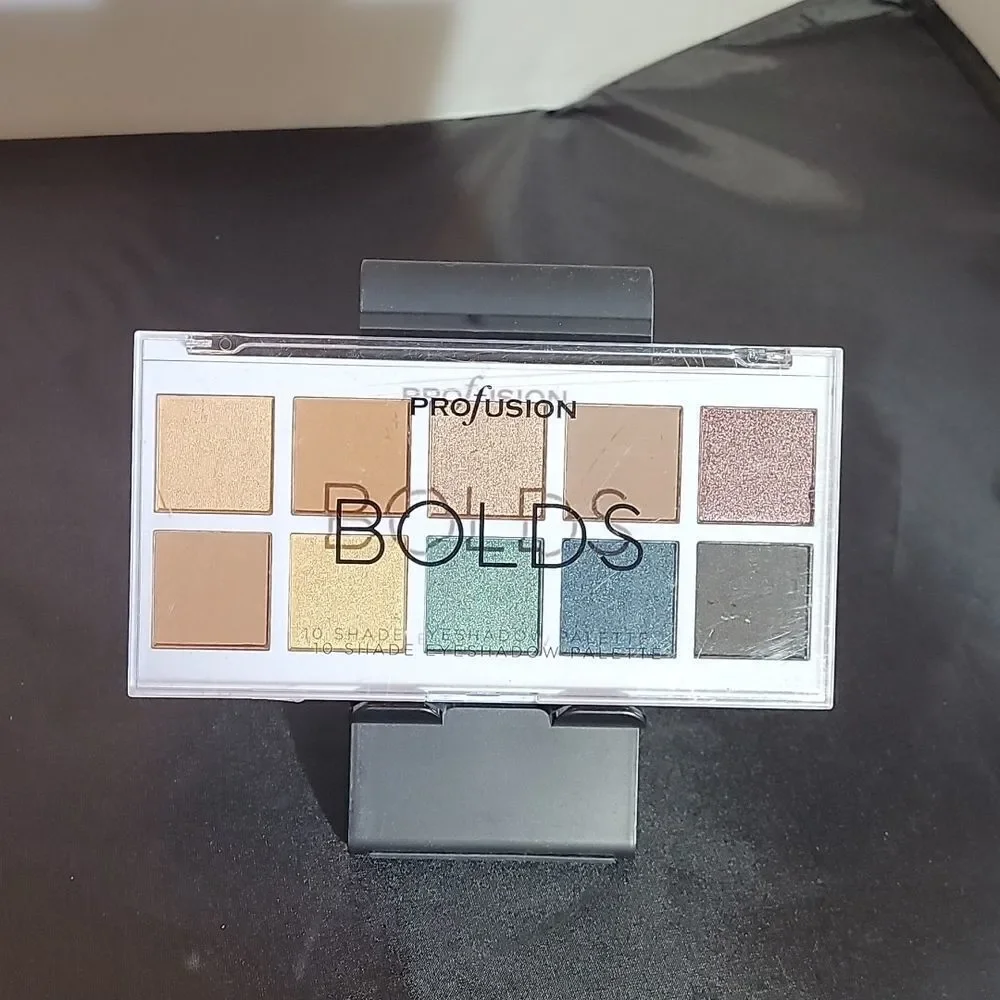BRAND NEW PROFUSION BOLDS 10 SHADE EYESHADOW PALETTE